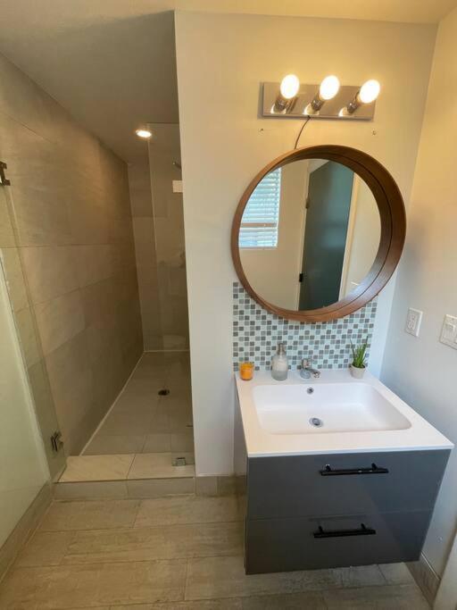The Gem On 15Th Apartment Miami Beach Bagian luar foto